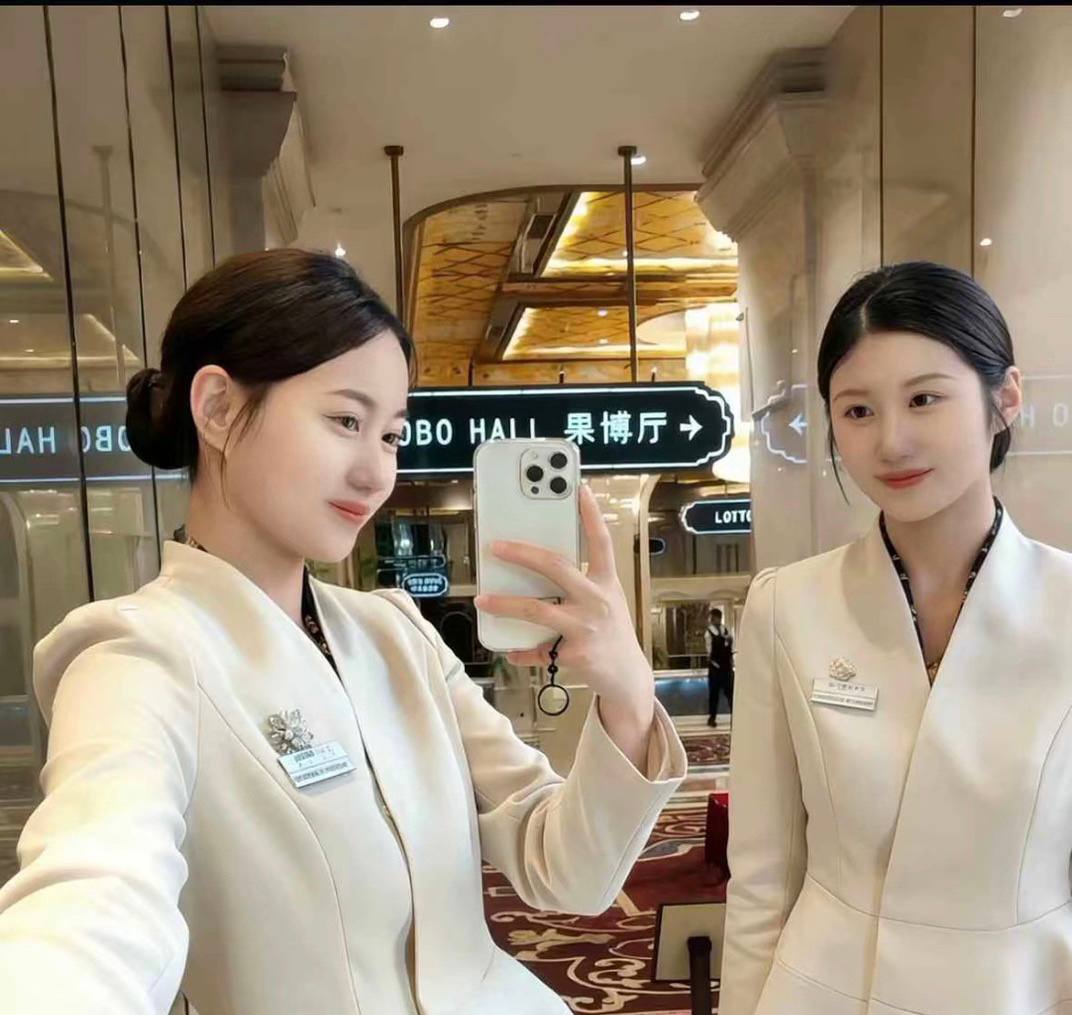 福布斯公司 - 机甲纪元 游戏封面